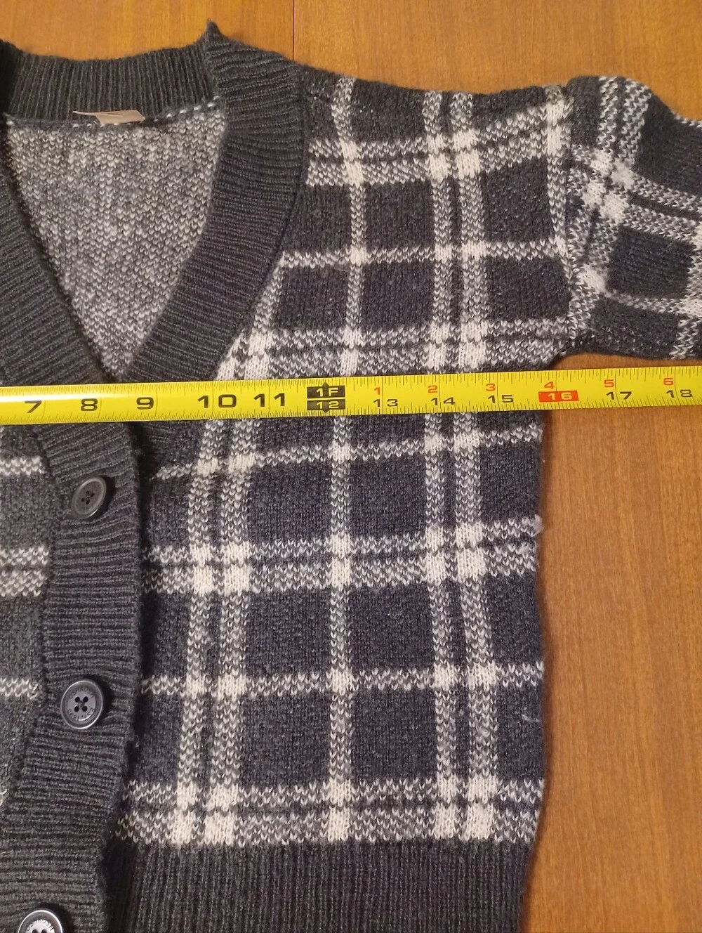OshKosh B'Gosh Plaid Cardigan Sweater Girls 8/8A Black White Button V-Neck